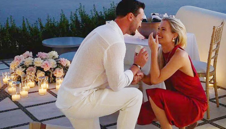 Üç kız kardeş içinde bir tek o bekardı.... 10 yılın sonunda nihayet nişanlandı