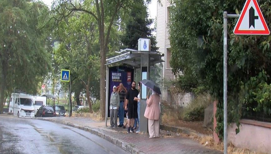 İstanbulda yağmur etkili oluyor