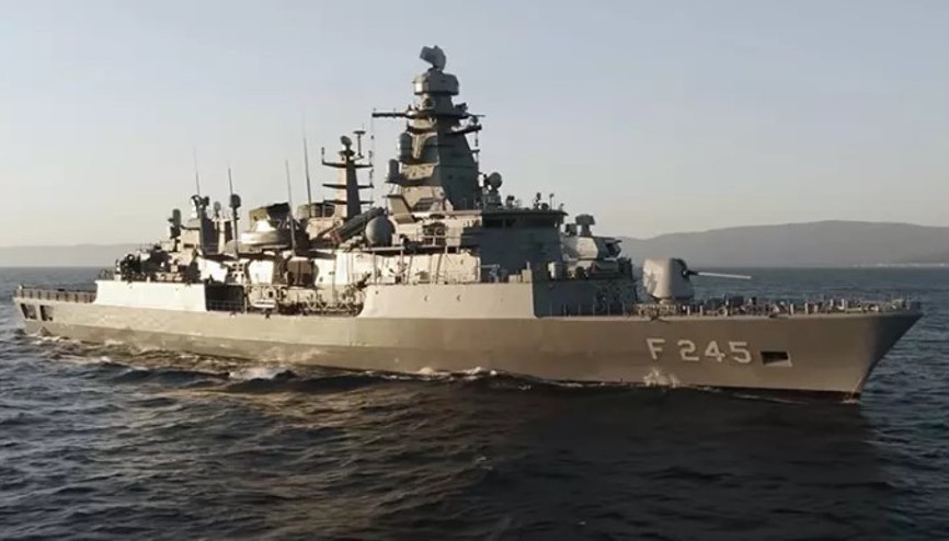 Yetenekleri artırılan TCG ORUÇREİS fırkateyni, Mavi Vatan savunmasında yerini aldı Yetenekleri artırılan TCG ORUÇREİS fırkateyni, Mavi Vatan savunmasında yerini aldı