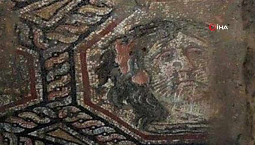 Papanın geleceği İznikte Roma dönemine ait mozaik ve mezarlar bulundu