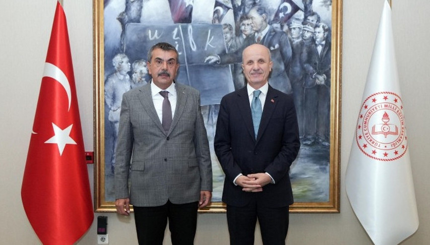 Milli Eğitim Bakanı Tekin, YÖK Başkanı Özvarı kabul etti