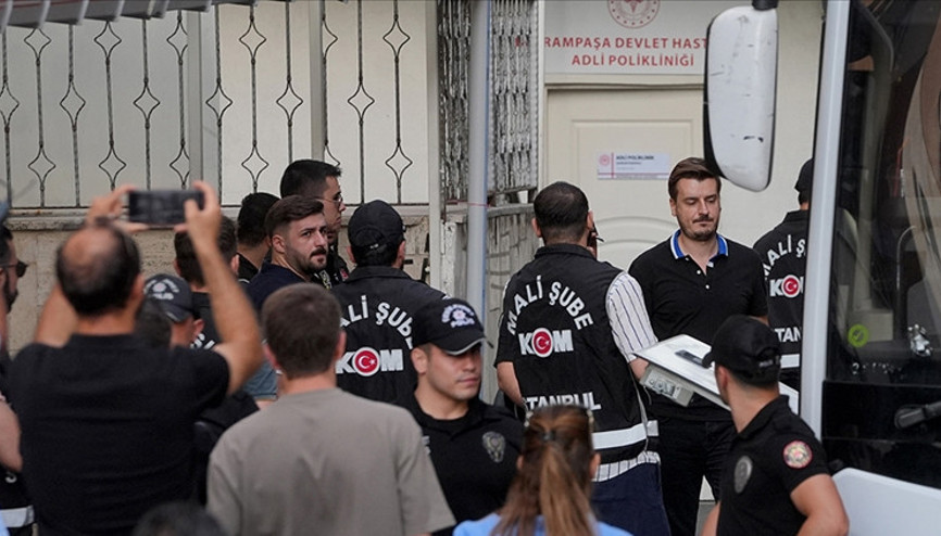 Aziz İhsan Aktaş suç örgütü operasyonunda 6 şoför tutuklandı Aziz İhsan Aktaş suç örgütü operasyonunda 6 şoför tutuklandı