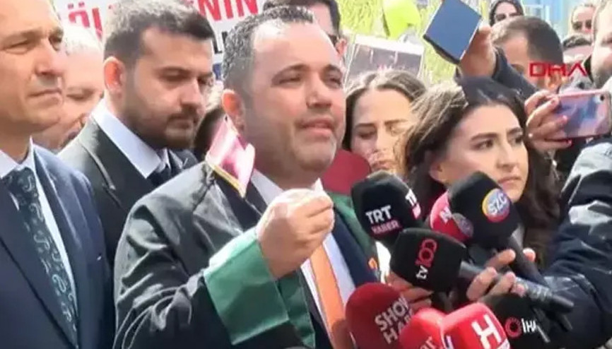 Avukat Rezan Epözdemire ait hukuk bürosunda arama