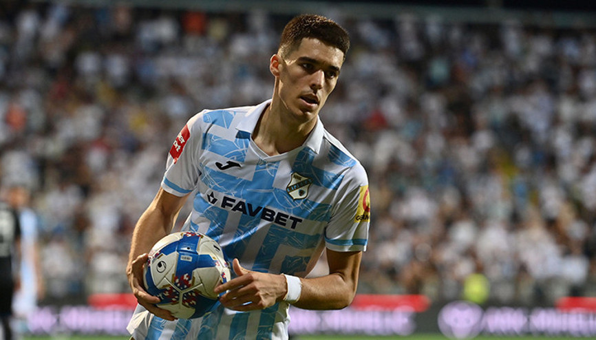 Fenerbahçeden Niko Jankovic transferinde geri adım Taraftar tepki gösterdi, transfer iptal oluyor