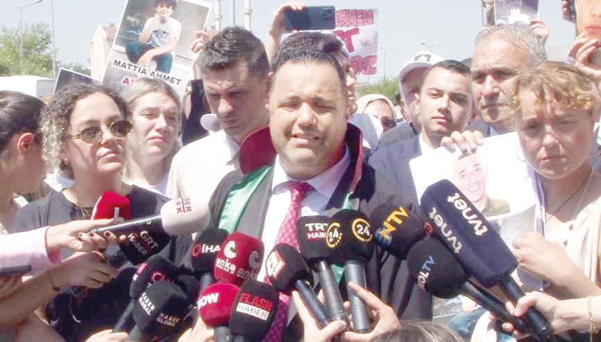 Ünlü avukata 3 suçtan gözaltı... FETÖ’ye yardım, rüşvet ve casuslukla suçlanıyor Ünlü avukata 3 suçtan gözaltı... FETÖ’ye yardım, rüşvet ve casuslukla suçlanıyor