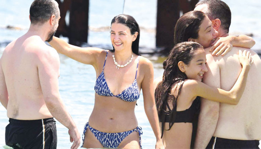 Çeşme’de aile saadeti