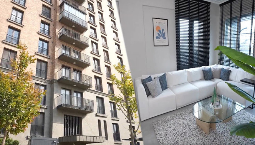 Ünlü oyuncu eşi ve kızıyla 2+1 bu evde yaşıyor