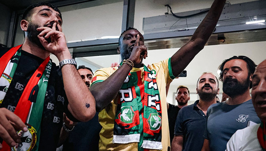 Mbaye Diagne, Amedspora imzayı attı Hedefim en az 25 gol