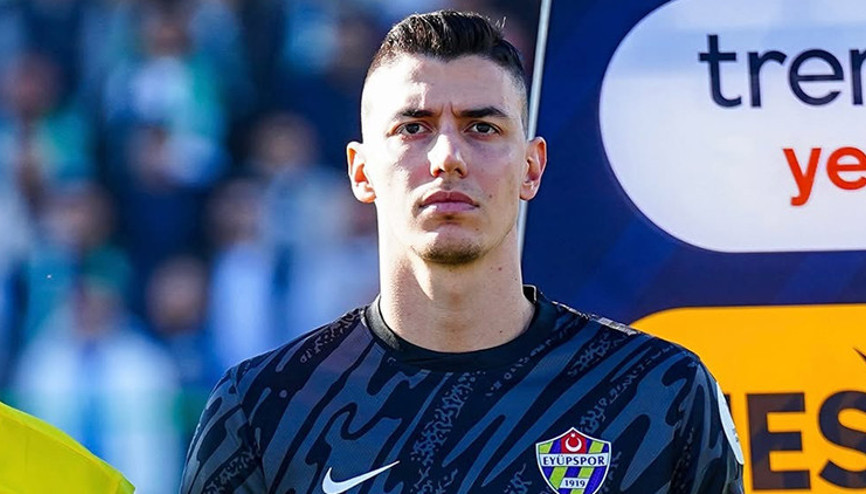 Berke Özer, Lillee imza atmaya gitti