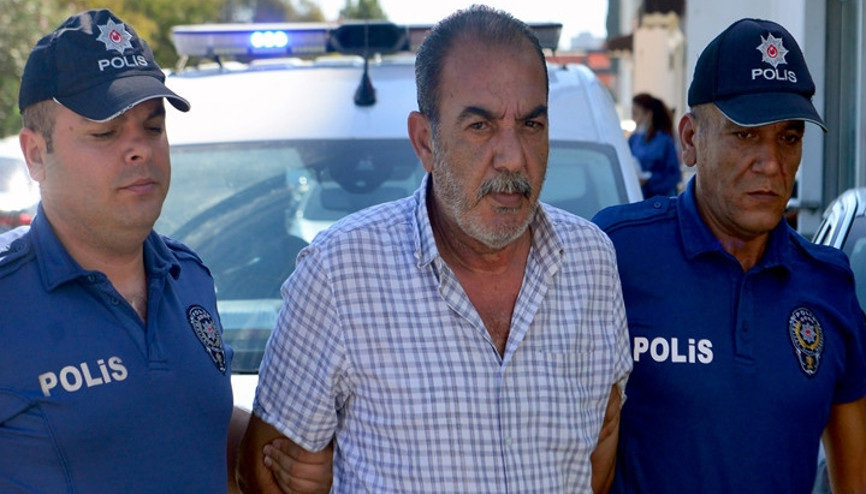 Yaya geçidine dönerken motosiklet sürücüsünün ölümüne neden olan taksici: Düz gidecektim Yaya geçidine dönerken motosiklet sürücüsünün ölümüne neden olan taksici: Düz gidecektim