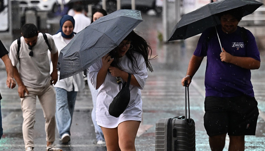 SON DAKİKA HAVA DURUMU TAHMİNLERİ İL İL | Hafta sonu hava nasıl olacak Bugün (16 Ağustos) yağmur var mı Meteorolojiden sağanak uyarısı SON DAKİKA HAVA DURUMU TAHMİNLERİ İL İL | Hafta sonu hava nasıl olacak Bugün (16 Ağustos) yağmur var mı Meteorolojiden sağanak uyarısı