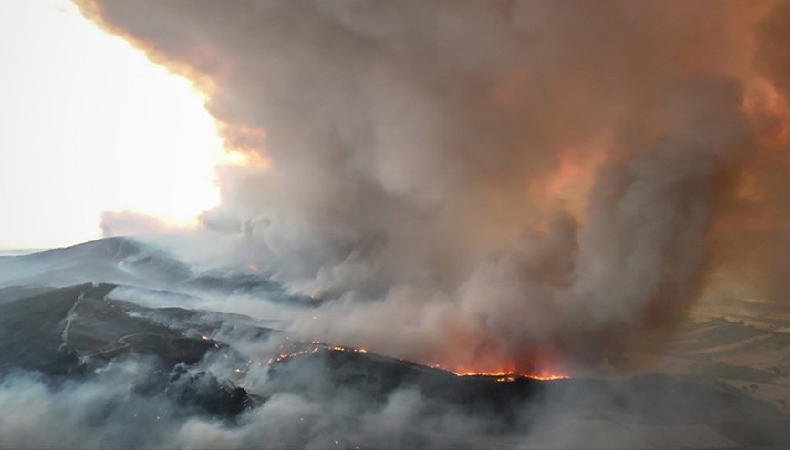 Son dakika... Bakan Yumaklı: Çanakkale yangını büyük ölçüde kontrol altına alındı