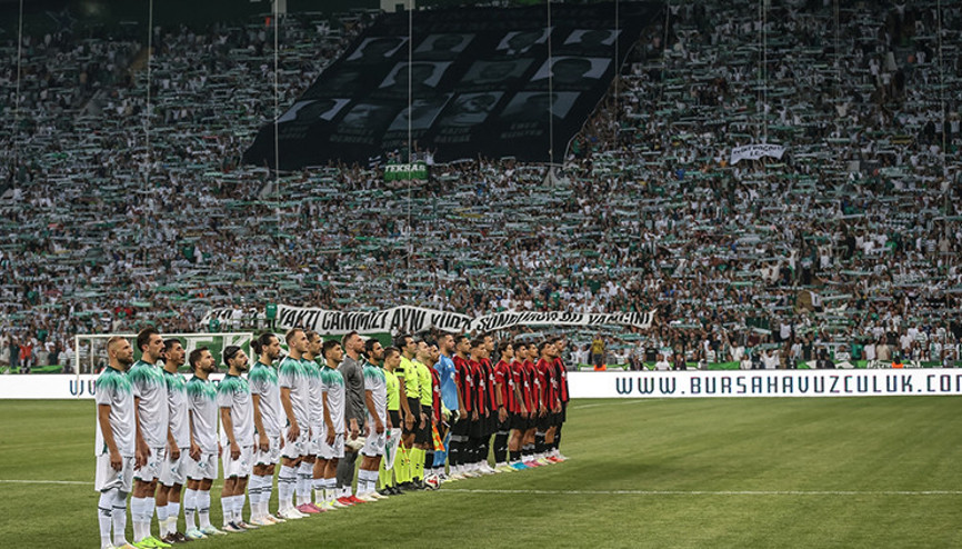 Bursaspor ve Eskişehirspordan örnek davranış