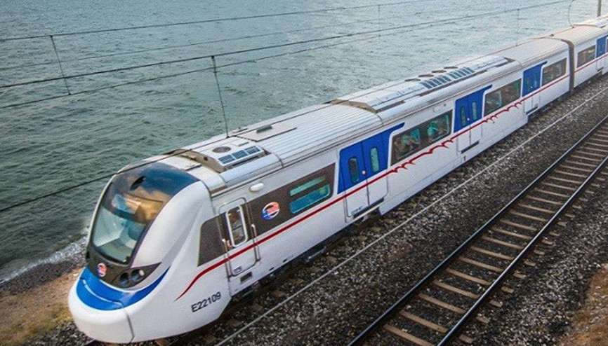 İZBAN seferleri yeniden başladı