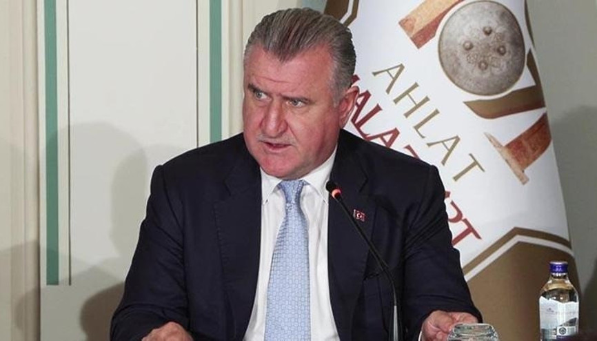 Bakan Bak: Ülkemizde geleneksel sporlarda çok büyük yatırımlar var Bakan Bak: Ülkemizde geleneksel sporlarda çok büyük yatırımlar var