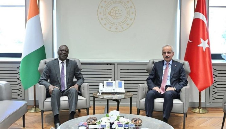 Bakan Uraloğlu, Fildişi Sahilli mevkidaşıyla görüştü