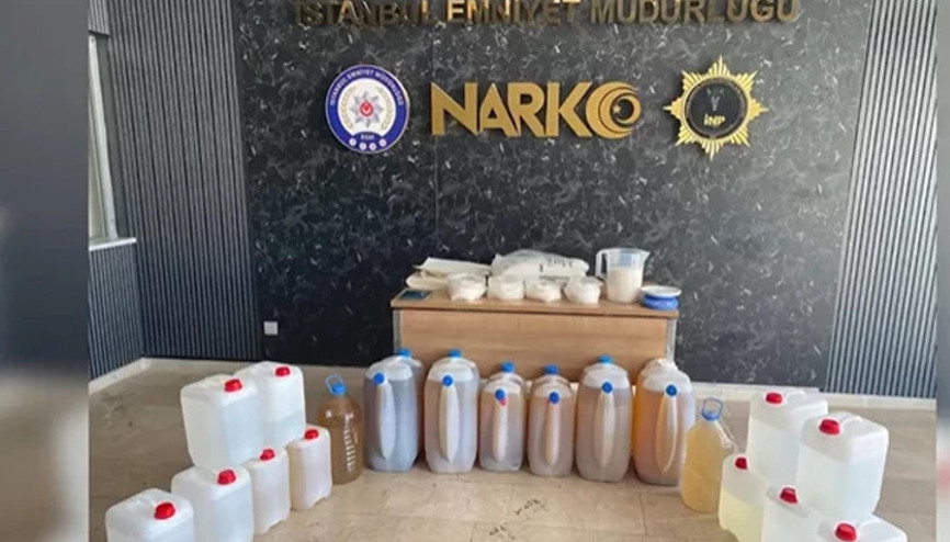 Esenyurtta operasyon: 207 kg metamfetamin uyuşturucu maddesi ele geçirildi