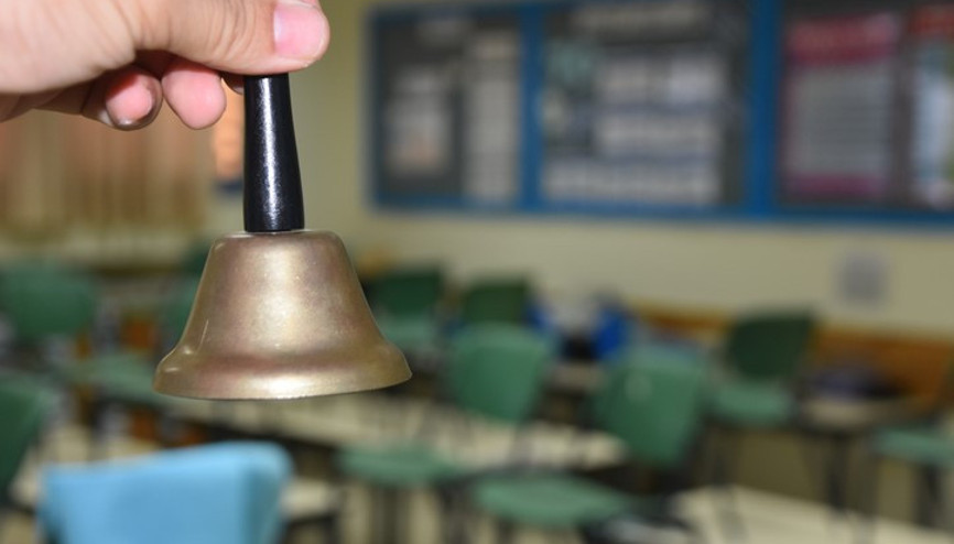 MEB zilsiz okul uygulaması duyuruldu 2025-2026 Zilsiz okul projesi nedir, okullarda zil çalmayacak mı MEB zilsiz okul uygulaması duyuruldu 2025-2026 Zilsiz okul projesi nedir, okullarda zil çalmayacak mı