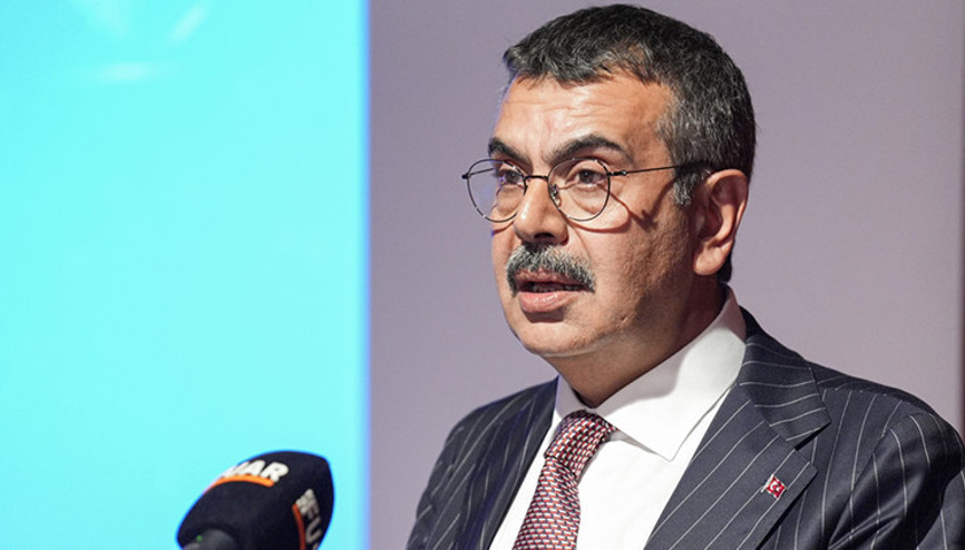 Bakan Tekinden yabancı dil eğitiminde düzenleme açıklaması | Bu konuyla ilgili trajik bir örnekle karşılaştım Bakan Tekinden yabancı dil eğitiminde düzenleme açıklaması | Bu konuyla ilgili trajik bir örnekle karşılaştım