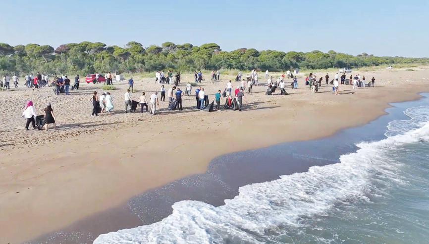 ‘Çöplük’ tekrar ‘kumsala’ döndü