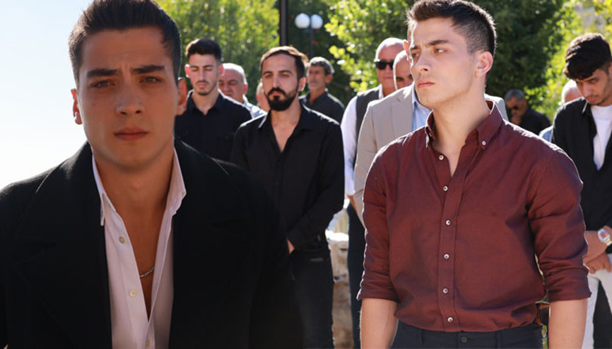 Uzak Şehirin Kayası Atakan Özkaya: Sette olmak bana en büyük motivasyon