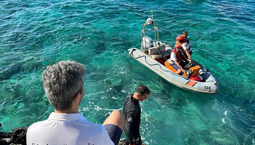 Milas açıklarında alabora olan teknedeki iki çocuk kurtarıldı