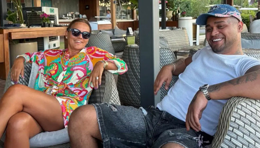 Yeni düet geliyor... Demet Akalın ve Lvbel C5 bir arada