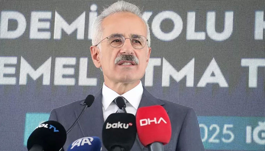 Bakan Uraloğlu, “Kars-Iğdır-Aralık-Dilucu Demir Yolu Hattı Temel Atma Töreni”ne katıldı