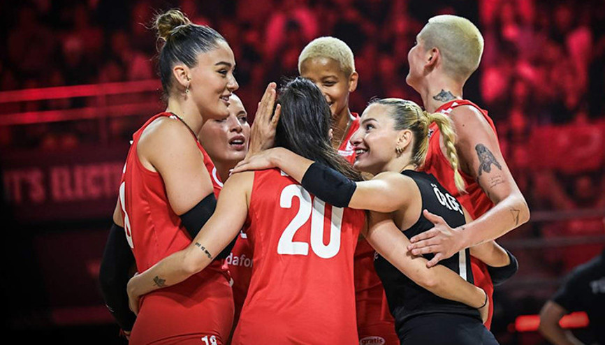 Filenin Sultanları, İspanyayı rahat geçti: 3-0 (Dünya Kadınlar Voleybol Şampiyonası)