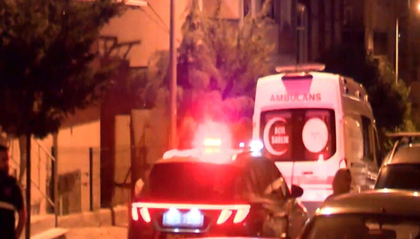 Sultangazide tartıştığı oğlu tarafından silahla öldürüldü
