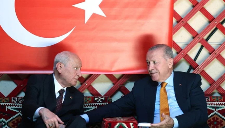 Cumhurbaşkanı Erdoğan ile MHP lideri Bahçeli Ahlatta görüştü