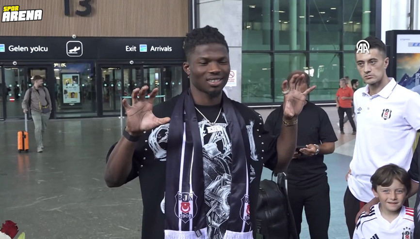 Beşiktaşın yeni transferi El Bilal Toure İstanbula geldi