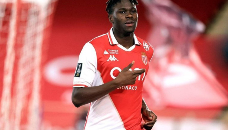 Wilfried Singo kimdir, nereli, kaç yaşında Galatasaray ile anlaştığı iddia edilen Wilfried Singo hangi takımlarda forma giydi Wilfried Singo kimdir, nereli, kaç yaşında Galatasaray ile anlaştığı iddia edilen Wilfried Singo hangi takımlarda forma giydi