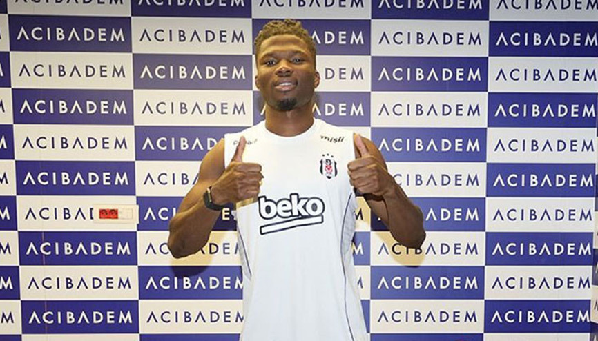 El Bilal Toure sağlık kontrolünden geçti