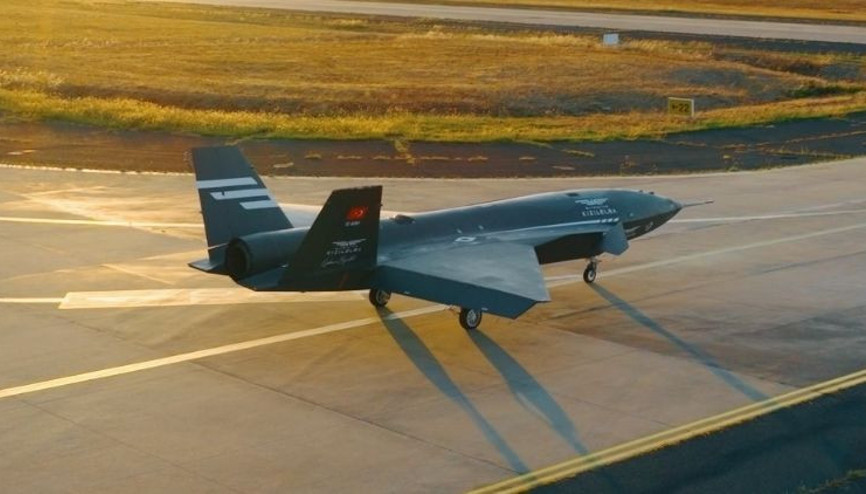 Bayraktar KIZILELMA PT-3 uçuş testini başarıyla tamamladı