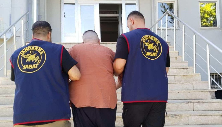 Bingöl’de 3 yıl hapisle aranan hükümlü yakalandı Bingöl’de 3 yıl hapisle aranan hükümlü yakalandı