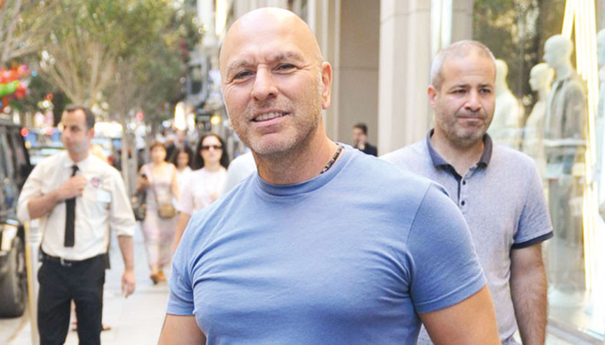 Ünlü şarkıcı Amerikadaki evini kapadı Portekiz’e yerleştim