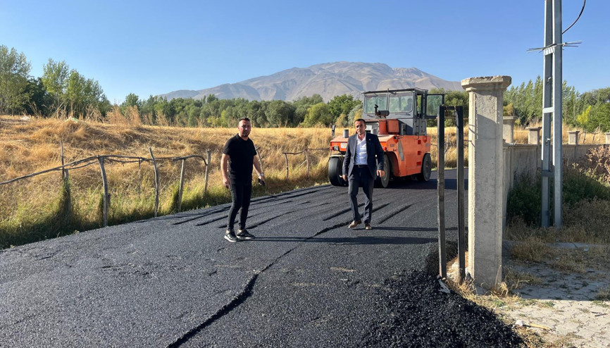 Adilcevaz’ın köylerinde hummalı çalışma