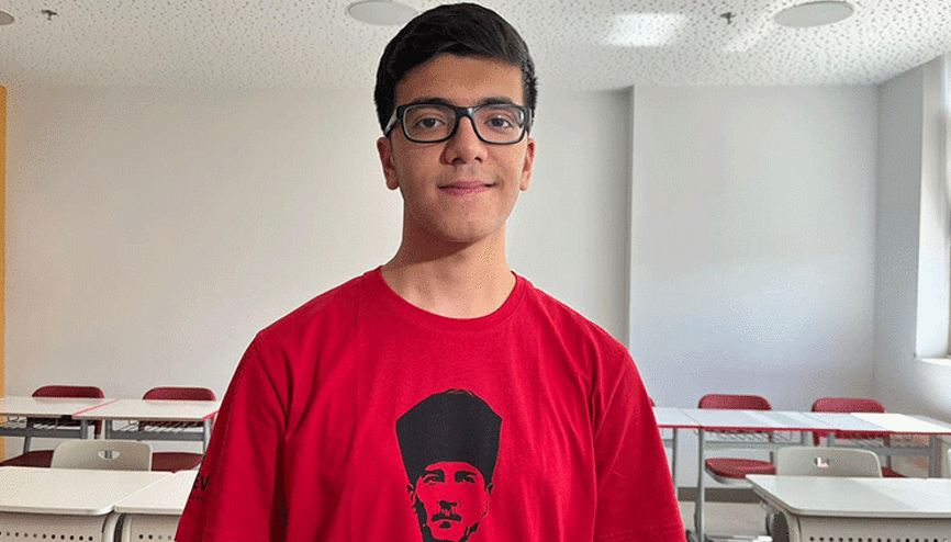 Lösemiyi yendi, çocukluk hayali olan ODTÜyü kazandı