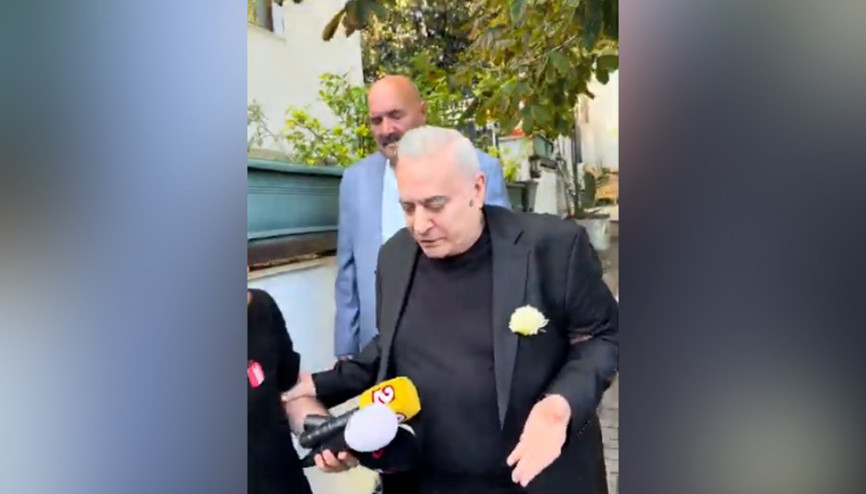 Mehmet Ali Erbil, kendisinden 40 yaş küçük sevgilisi Gülseren Ceylan ile nikah masasına oturdu