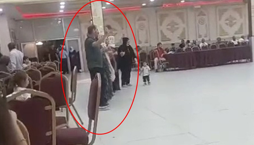 Siirtte düğünde korkunç olay Halay çekerken kalp krizi geçirerek hayatını kaybetti