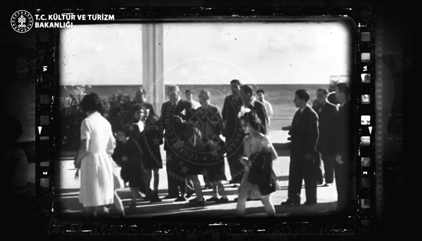 Ata’nın bu görüntüsü ilk kez yayınlandı… Bakan Ersoy paylaştı