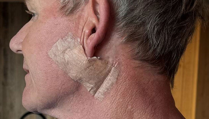 Kızını gelin etmeye hazırlanıyordu… Ünlü şef kansere yakalandığını açıkladı Kızını gelin etmeye hazırlanıyordu… Ünlü şef kansere yakalandığını açıkladı