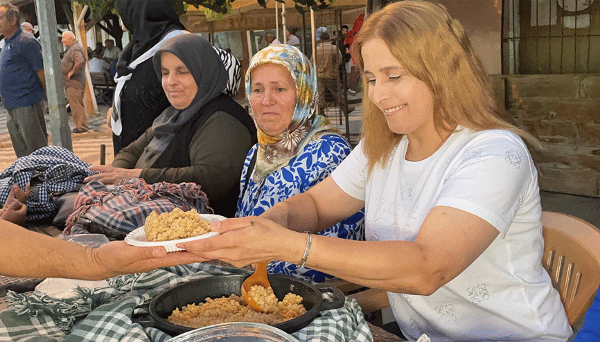 Abdipaşa Geleneksel Keşkek Festivalinde lezzetler yarıştı