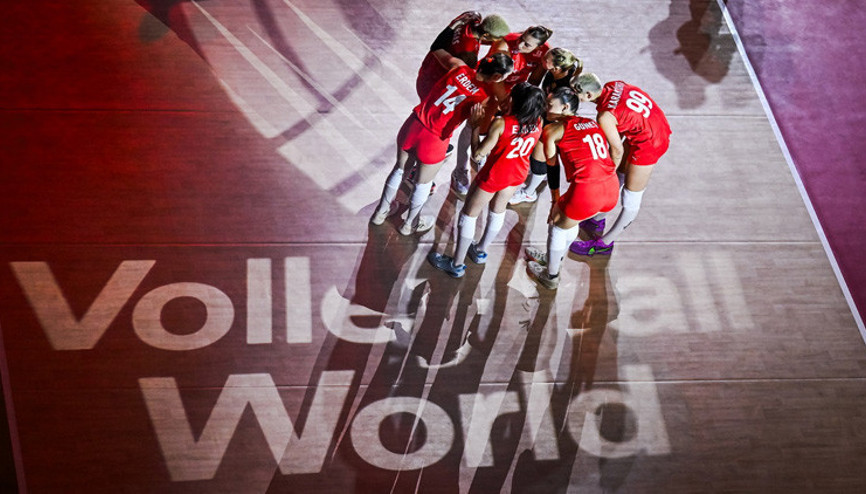 TRT 1 CANLI VOLEYBOL MAÇI İZLE (FİLENİN SULTANLARI SON 16 TURU MAÇI) || Türkiye - Slovenya Dünya Şampiyonası son 16 turu maçı şifresiz ve naklen takip ekranı