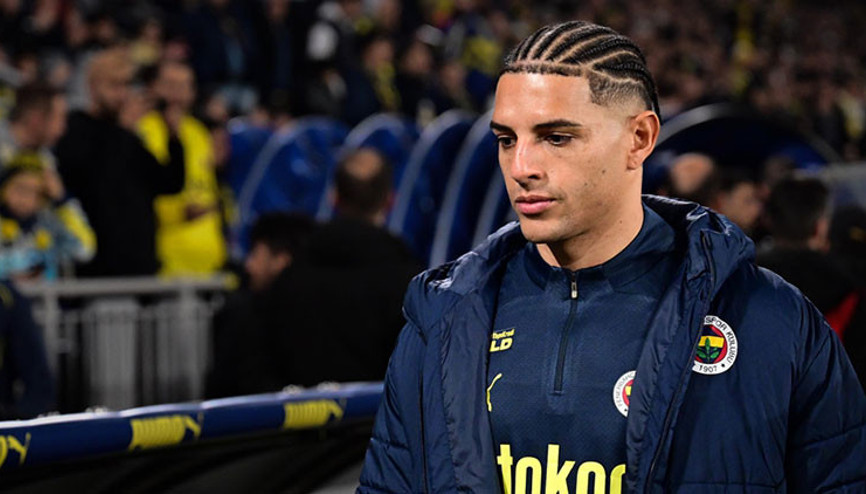 Fenerbahçede ayrılık: Diego Carlos, Comaya kiralandı