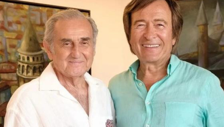 Devrim Erbil ve Erol Evgin “Yan Yana” sergisiyle İzmir’de