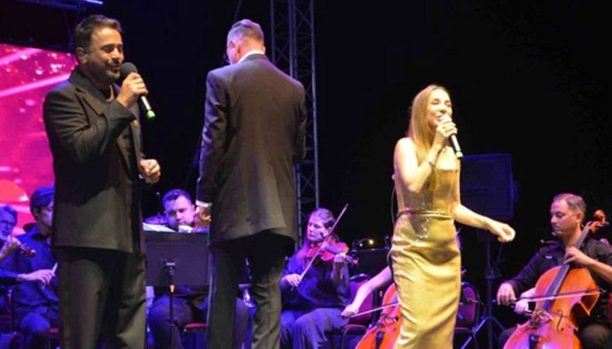 Emre Altuğ: Gömeç, Kayahan Abiyle tanıştığım yer Emre Altuğ: Gömeç, Kayahan Abiyle tanıştığım yer