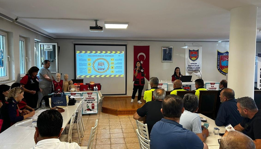 Sincan’da servisçilere ilk yardım eğitimi