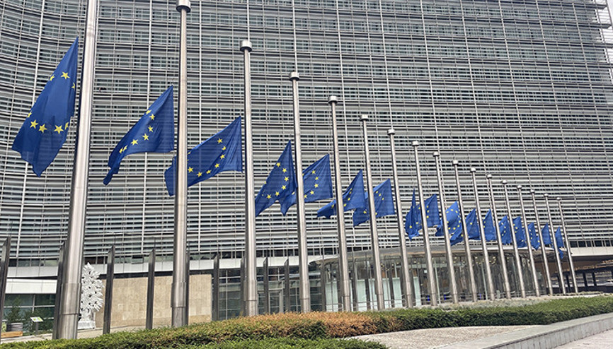 17 kişi ölmüştü: ABde bayraklar yarıya indi